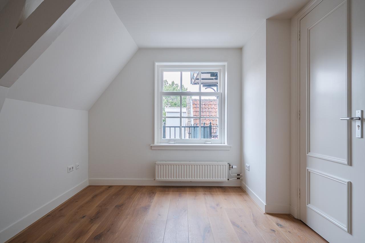 Immediate Availability: Apartment in Alkmaar City Center - Image 19