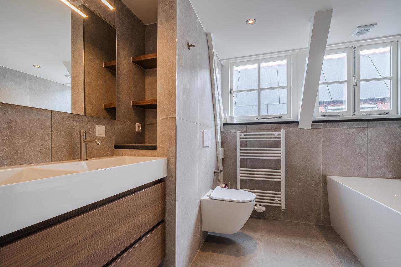 Immediate Availability: Apartment in Alkmaar City Center - Image 23