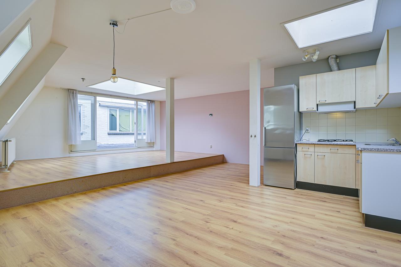 124 m2 Apartment with 3 Bedrooms - Image 4