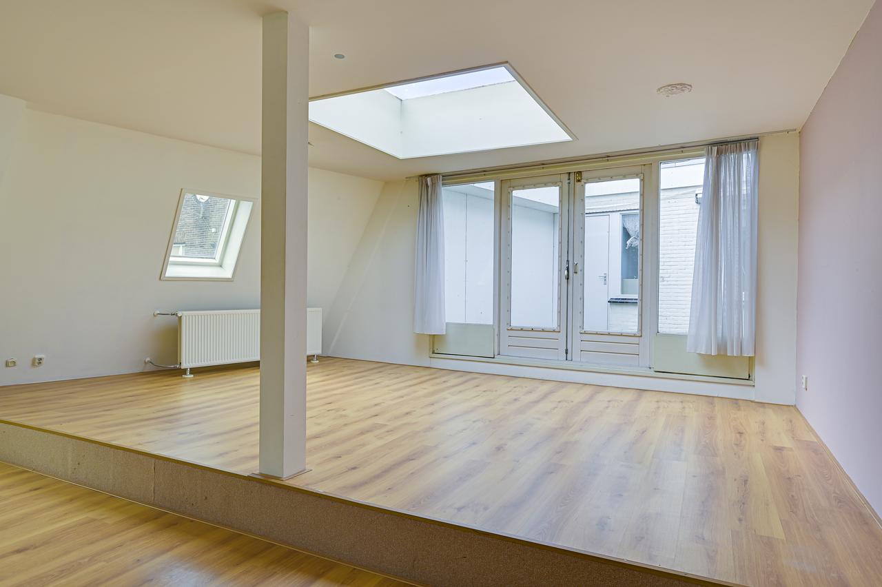 124 m2 Apartment with 3 Bedrooms - Image 15