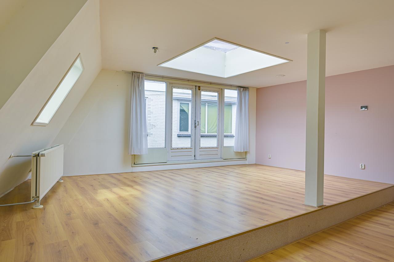 124 m2 Apartment with 3 Bedrooms - Image 16
