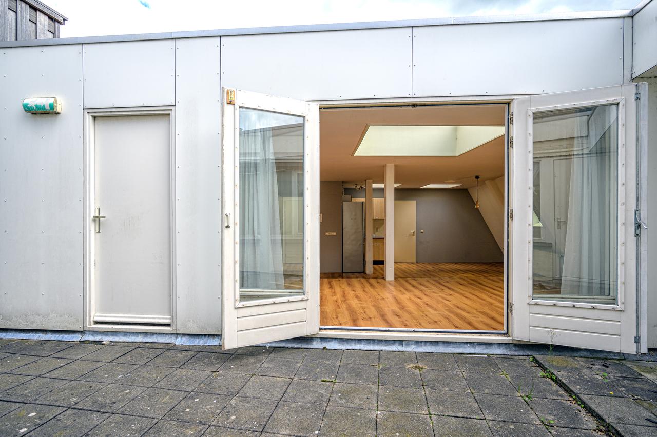 124 m2 Apartment with 3 Bedrooms - Image 17