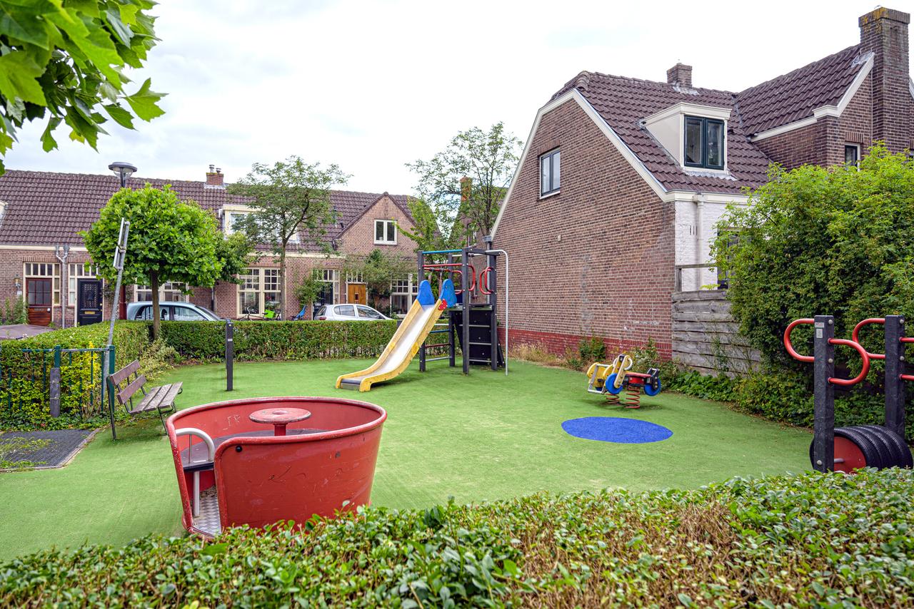 124 m2 Apartment with 3 Bedrooms - Image 19