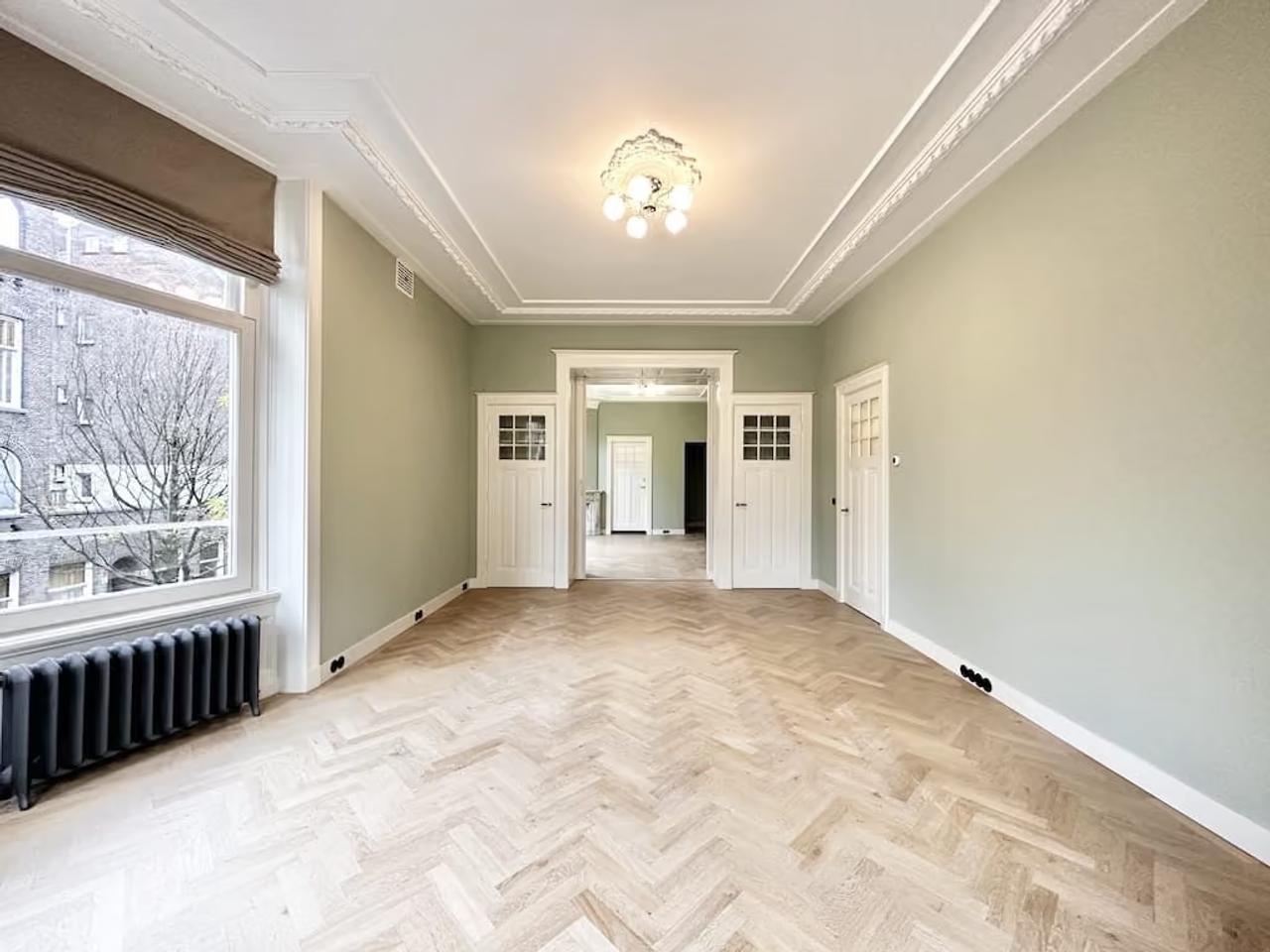 Licht 2-kamerappartement in Oud-Zuid - Afbeelding 1