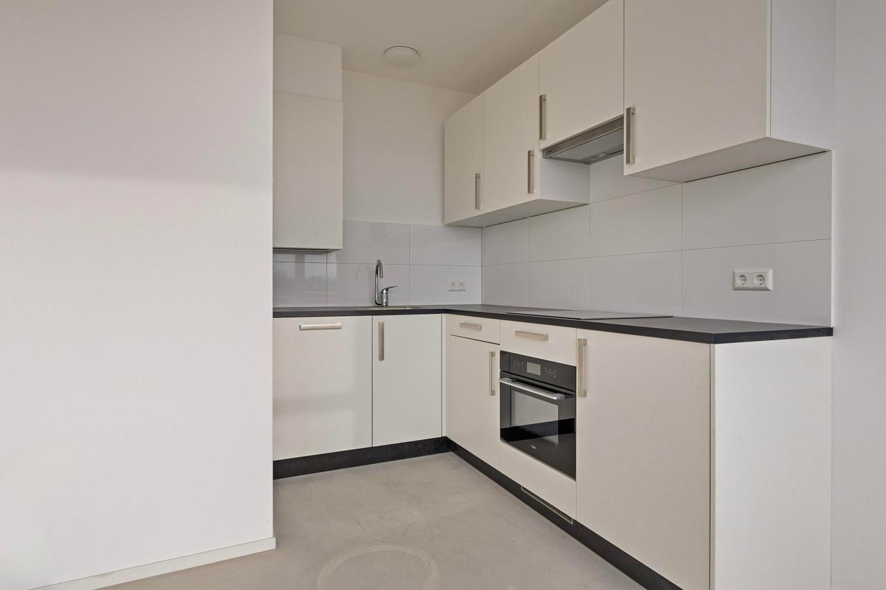 Licht 2-kamerappartement in hartje Roosendaal - Afbeelding 3