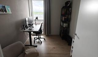 New 3-room apartment with balcony - Image 6
