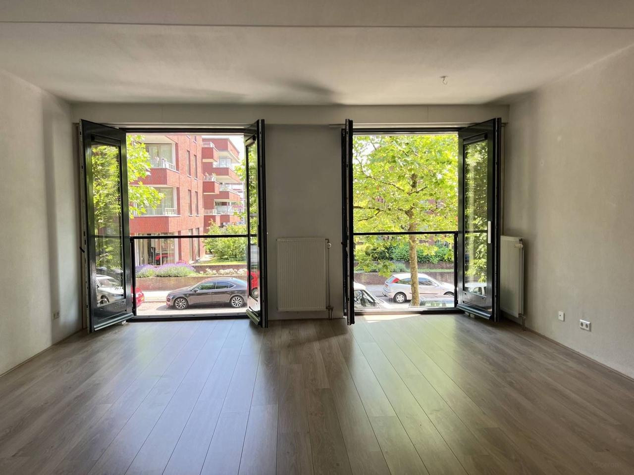 4-room apartment with elevator in Parkhaven - Image 8