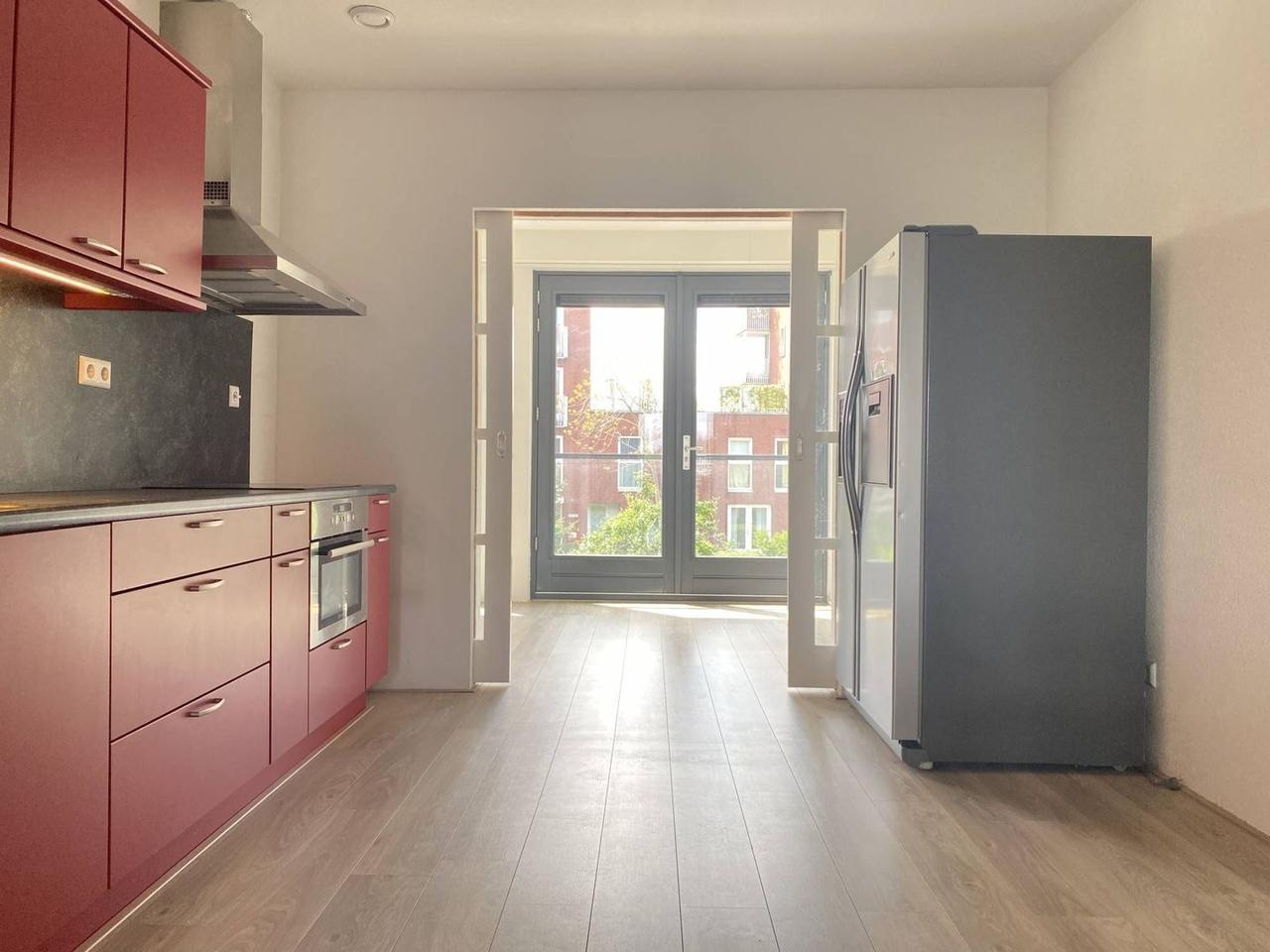 4-room apartment with elevator in Parkhaven - Image 14