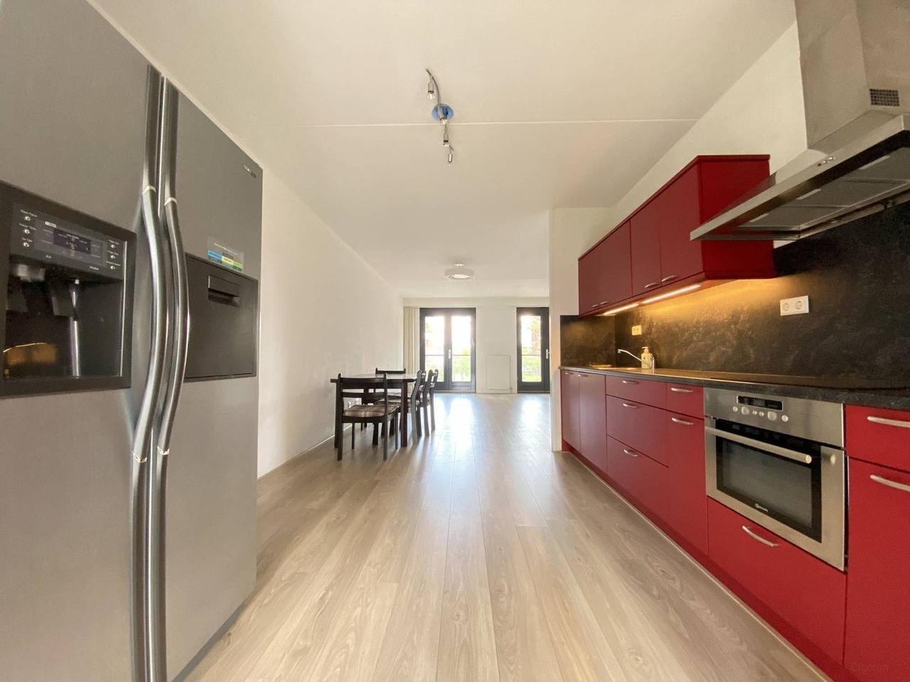4-room apartment with elevator in Parkhaven - Image 18