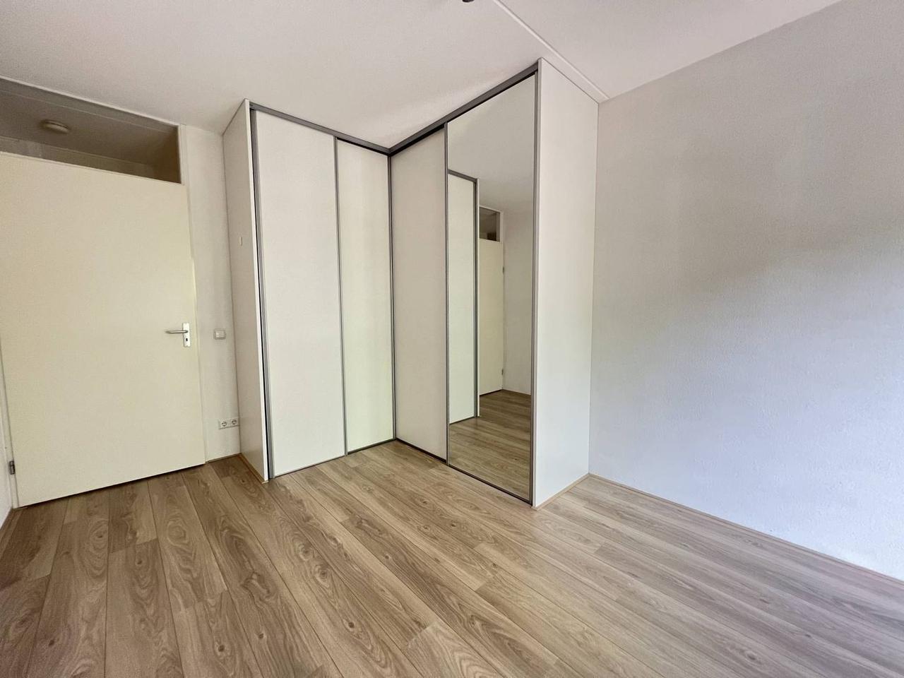 4-room apartment with elevator in Parkhaven - Image 25