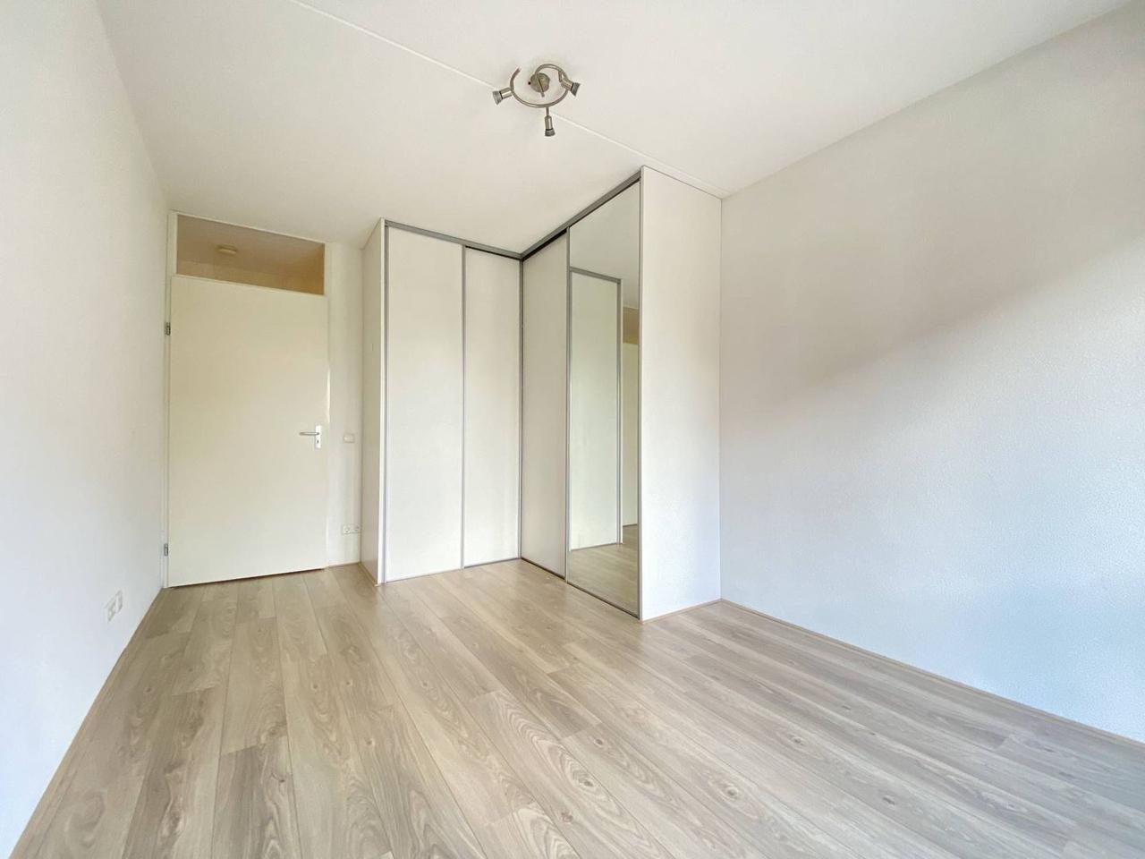 4-room apartment with elevator in Parkhaven - Image 26