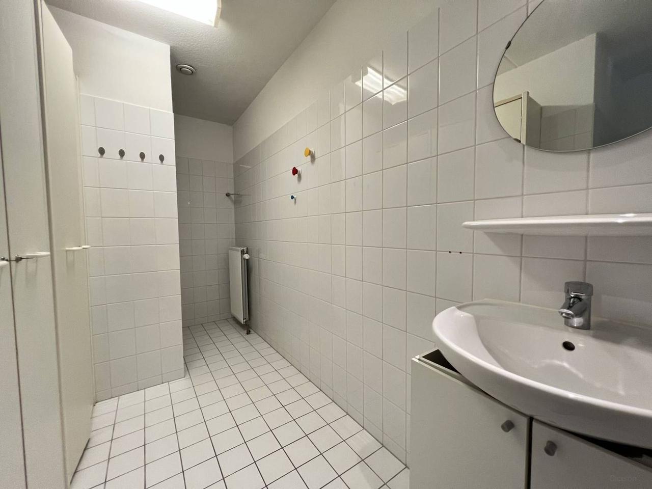 4-room apartment with elevator in Parkhaven - Image 31