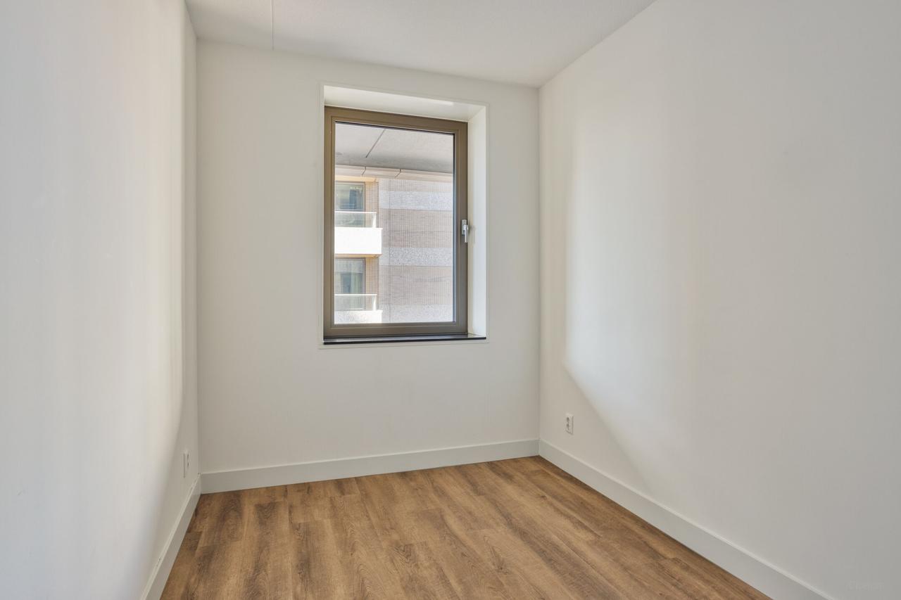 Licht 4-kamerappartement met groot balkon - Afbeelding 8