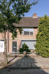 4-Bedroom Home in Jagershoef