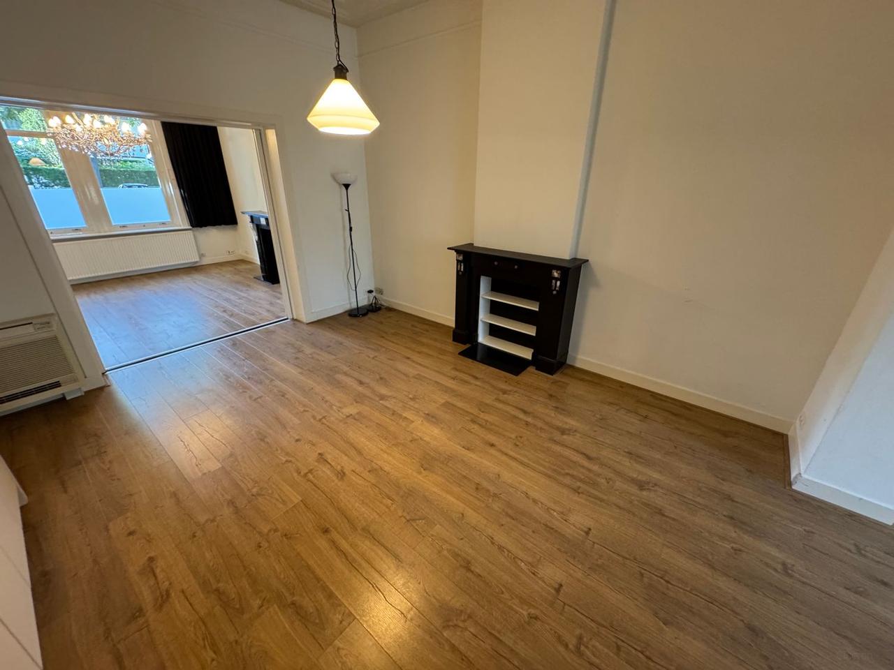Ground Floor Apartment with Garden - Image 8