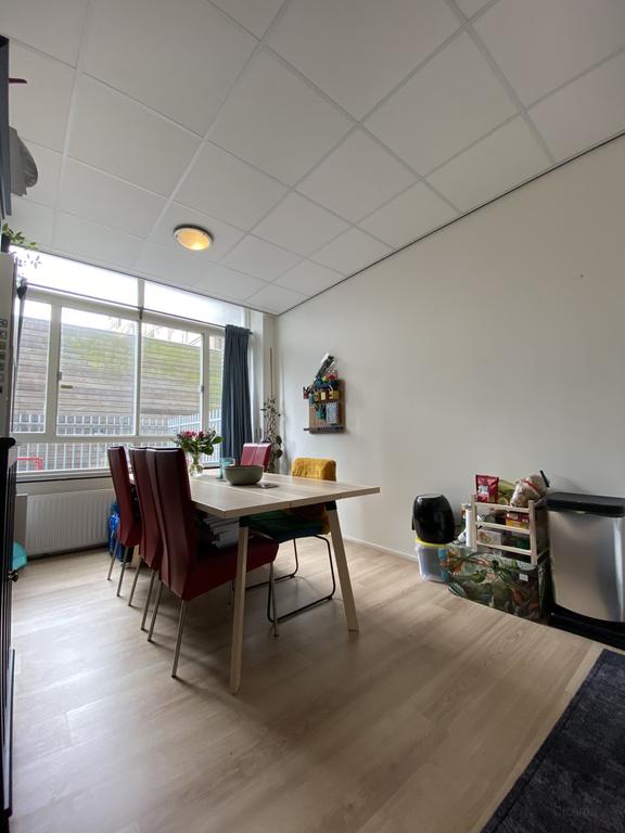 Apartment with basement in Gorechtbuurt - Image 6
