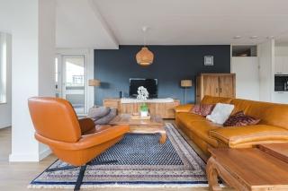 123 m² met balkon en 2 parkeerplaatsen - Afbeelding 2