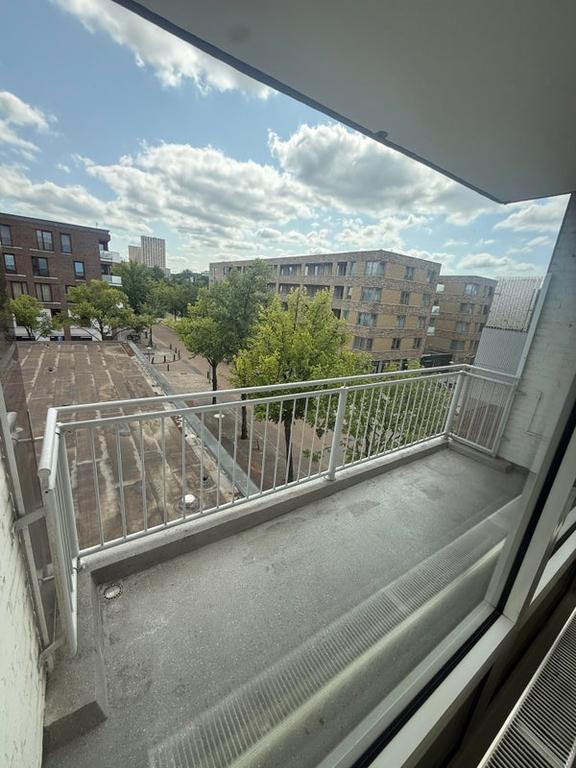 3-Room Apartment near Lelylaan - Image 11