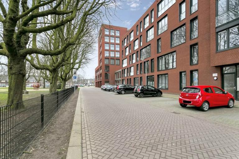Appartement aan park in De Hinthamerpoort - Afbeelding 13