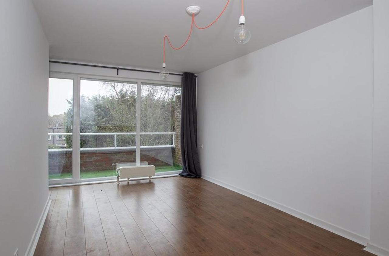 Family Home with Sunny Garden near ASH, Wassenaar - Image 22