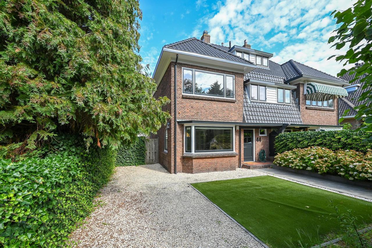 4-slaapkamer villa met tuin in Wassenaar - Afbeelding 1