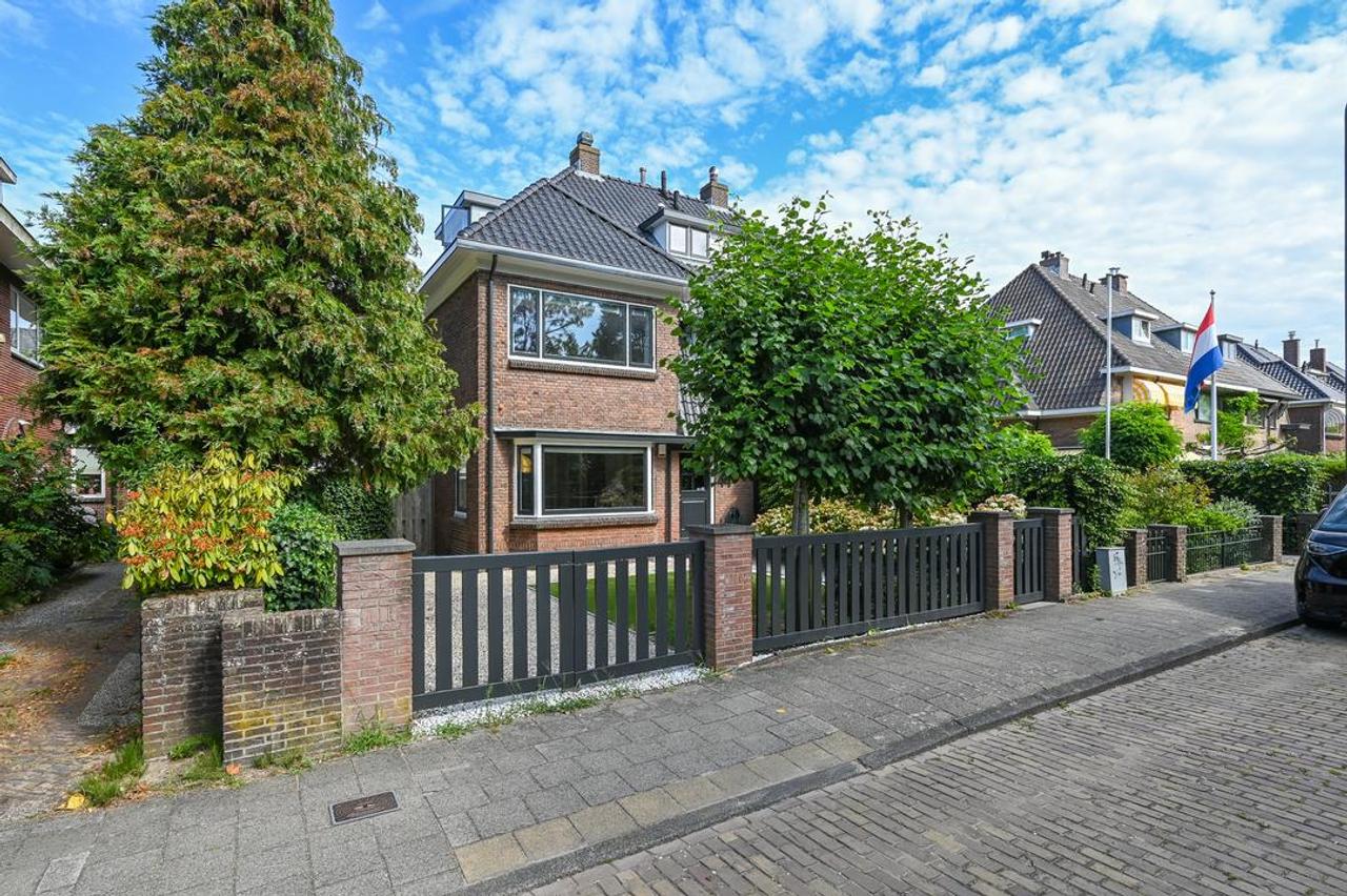 4-slaapkamer villa met tuin in Wassenaar - Afbeelding 2