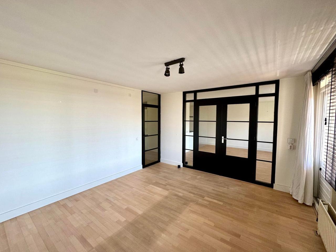 Licht 3-kamerappartement met zonnig balkon - Afbeelding 23
