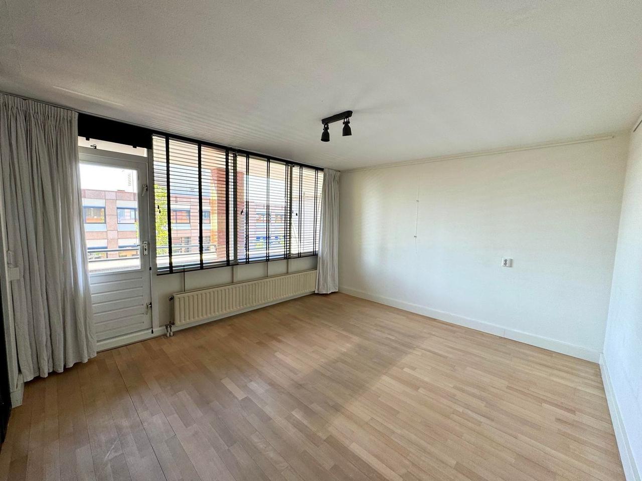 Licht 3-kamerappartement met zonnig balkon - Afbeelding 25