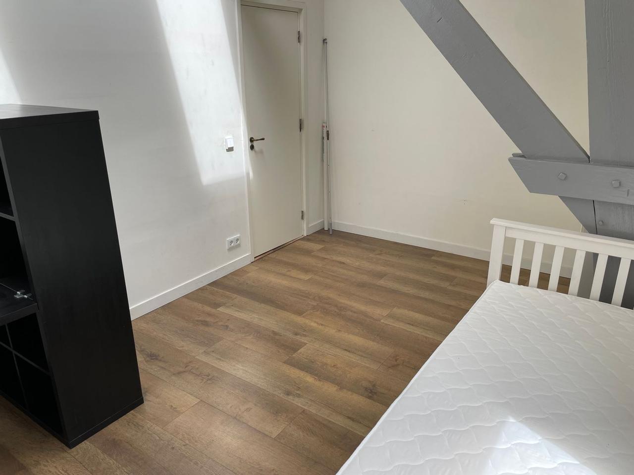 Student Room with Garden in Jekerkwartier - Image 4