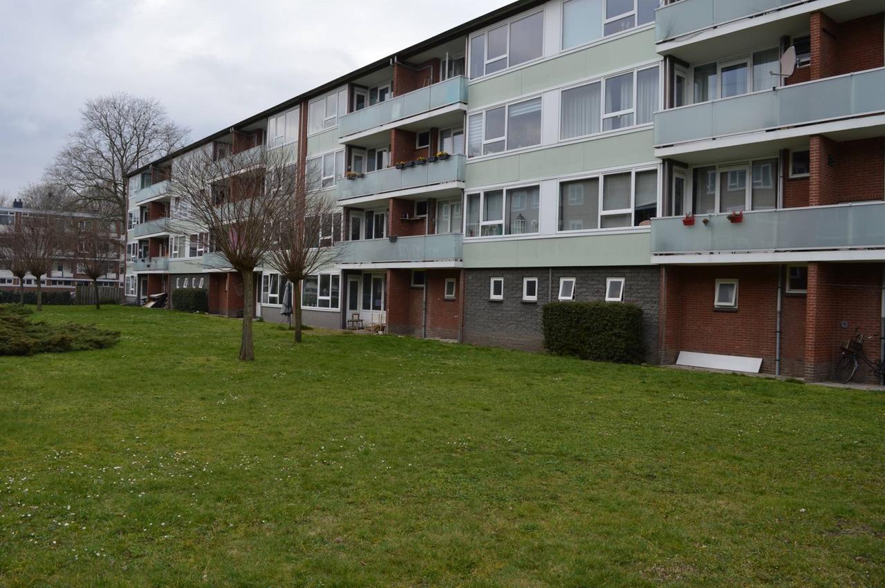 2-slaapkamerappartement met zonnig balkon - Afbeelding 1