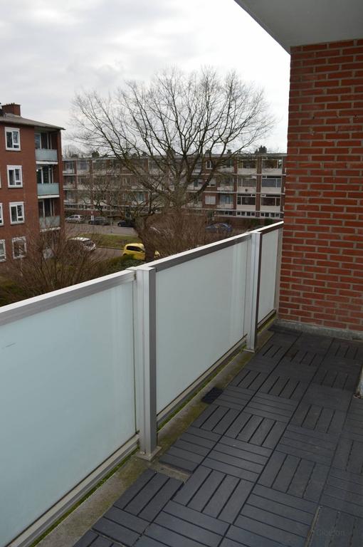 2-slaapkamerappartement met zonnig balkon - Afbeelding 6