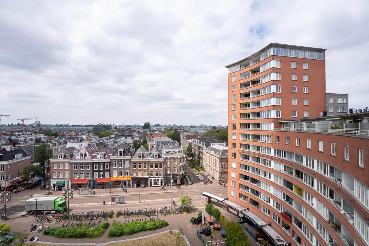 Living on the 10th Floor in the Heart of De Pijp - Image 10