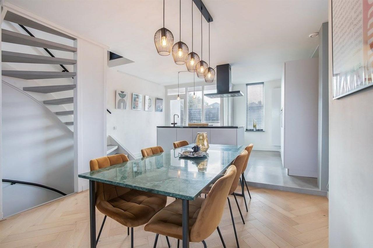 Furnished Terraced House with 2 Bedrooms - Image 4