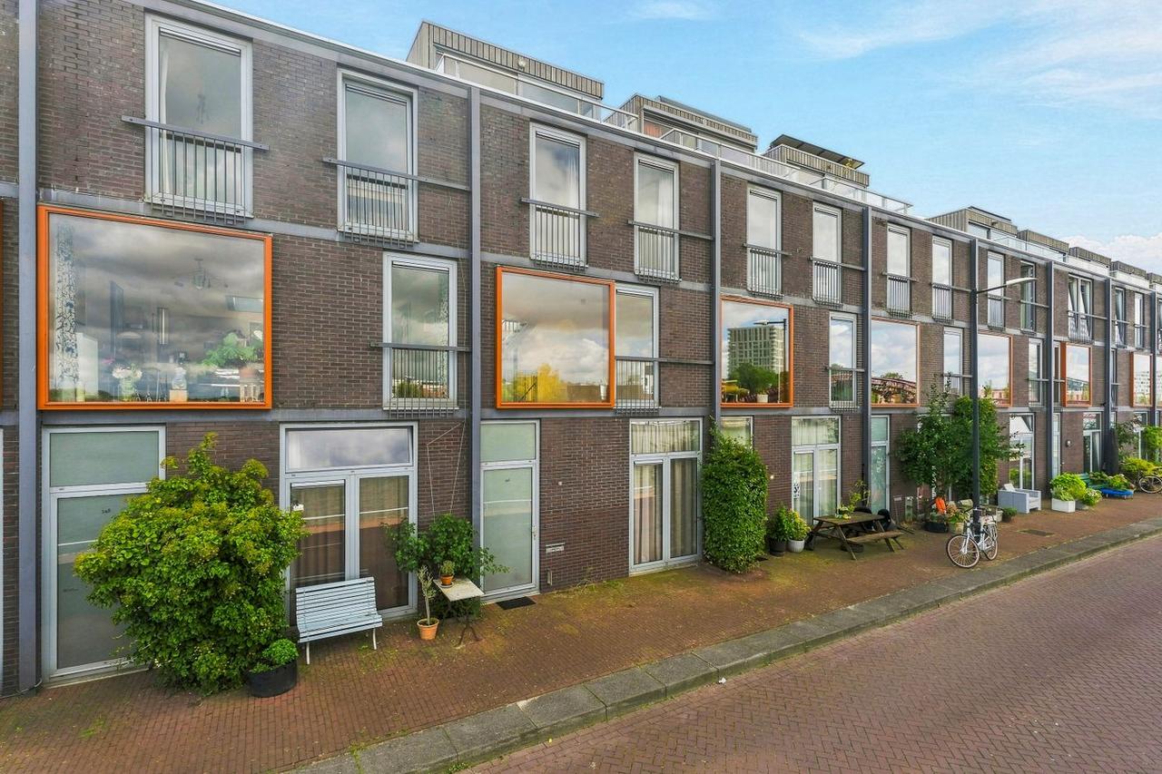 Wonen aan het water met drie terrassen - Afbeelding 1