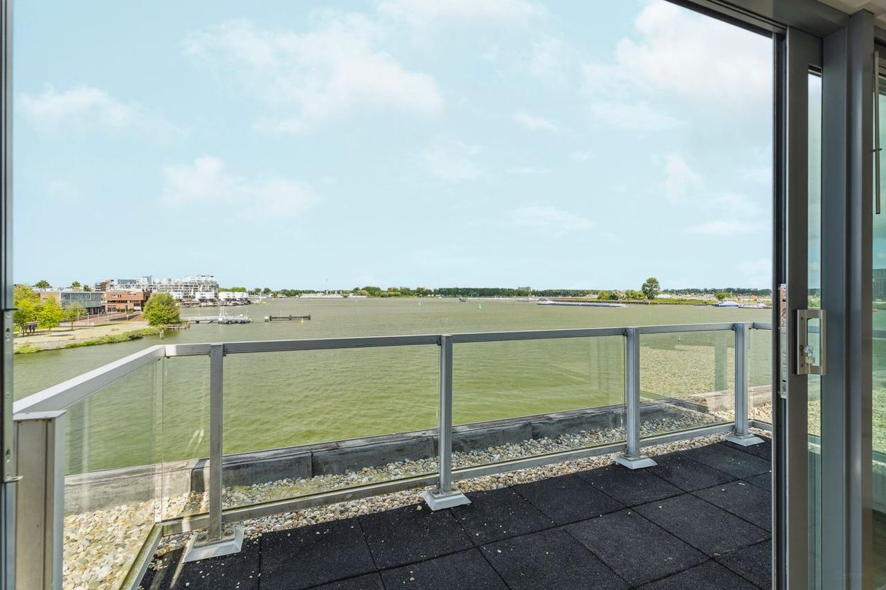 Wonen aan het water met drie terrassen - Afbeelding 4