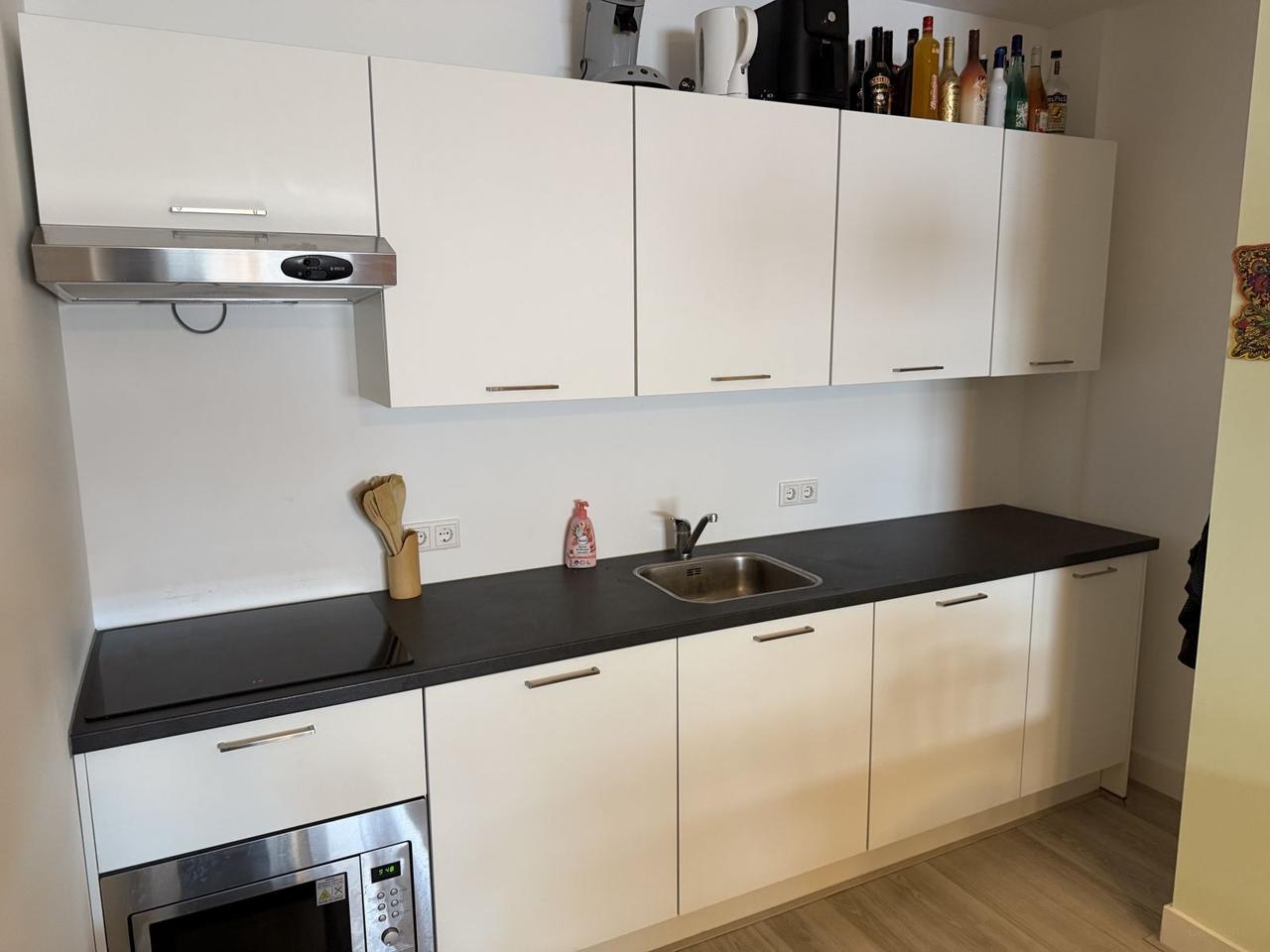 2-room apartment in the Weeshuispassage - Image 5