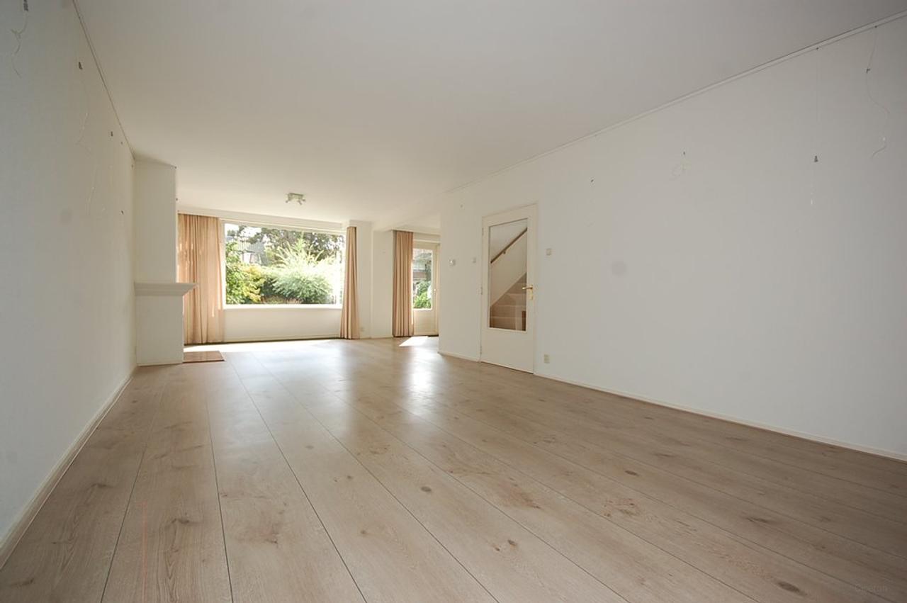 Halfvrijstaande villa met 5 slaapkamers - Afbeelding 13