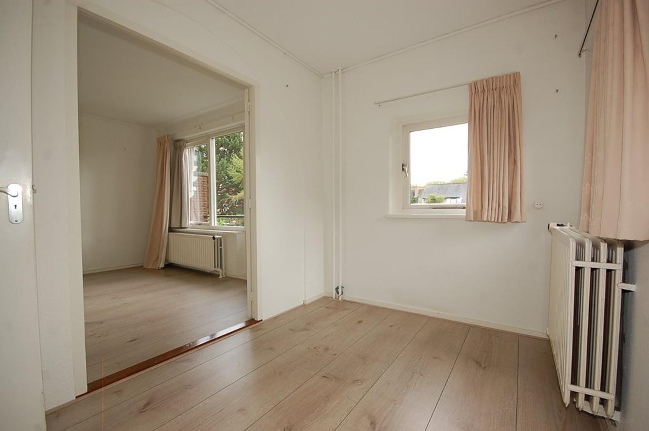 Halfvrijstaande villa met 5 slaapkamers - Afbeelding 27