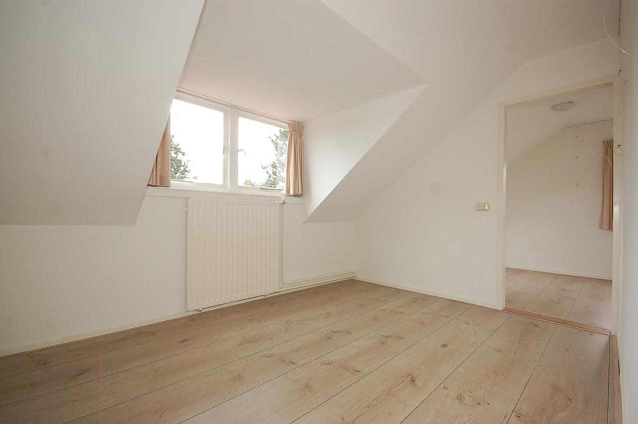 Halfvrijstaande villa met 5 slaapkamers - Afbeelding 30