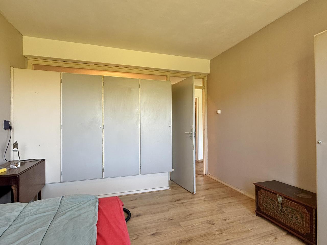 Bright 3-room apartment with 2 balconies - Image 13