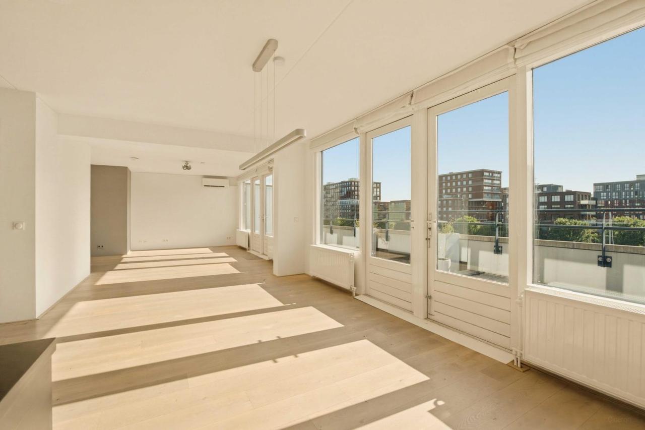 Apartment in Haarlemmerbuurt available immediately - Image 6