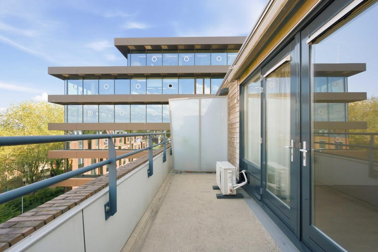 Apartment in Haarlemmerbuurt available immediately - Image 34