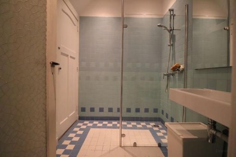 Gemeubileerd 3-kamerappartement met tuin - Afbeelding 5
