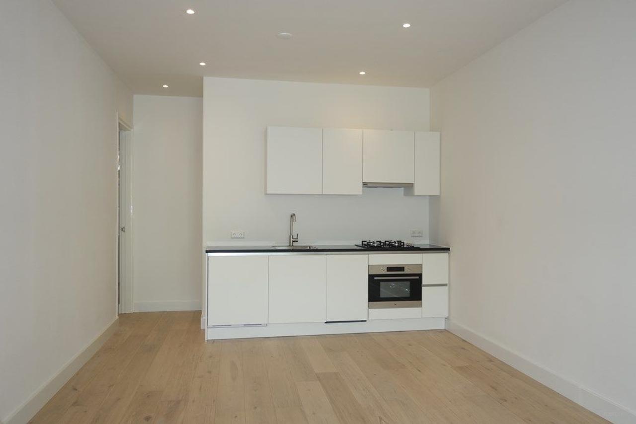 Apartment with Garden on Sloterkade - Image 4