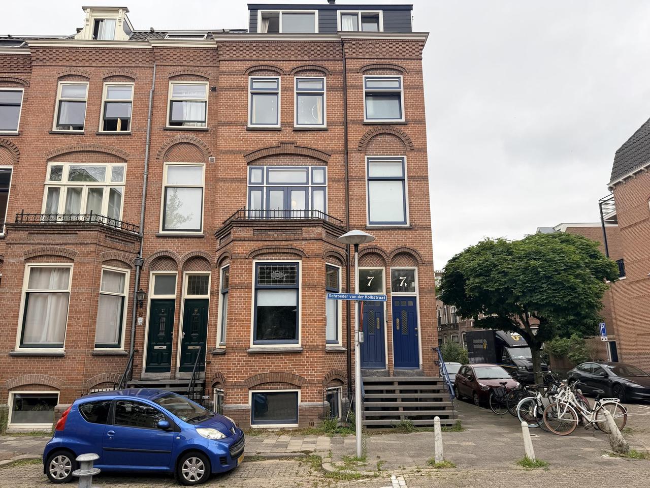 Lichte studio van 22 m² bij Utrecht Centraal - Afbeelding 1