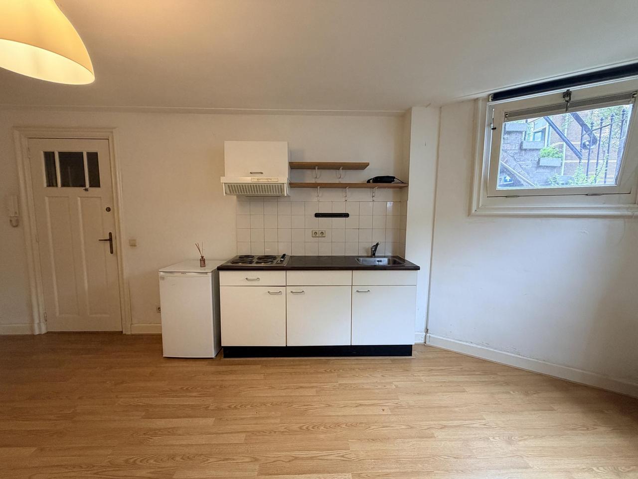 Lichte studio van 22 m² bij Utrecht Centraal - Afbeelding 7