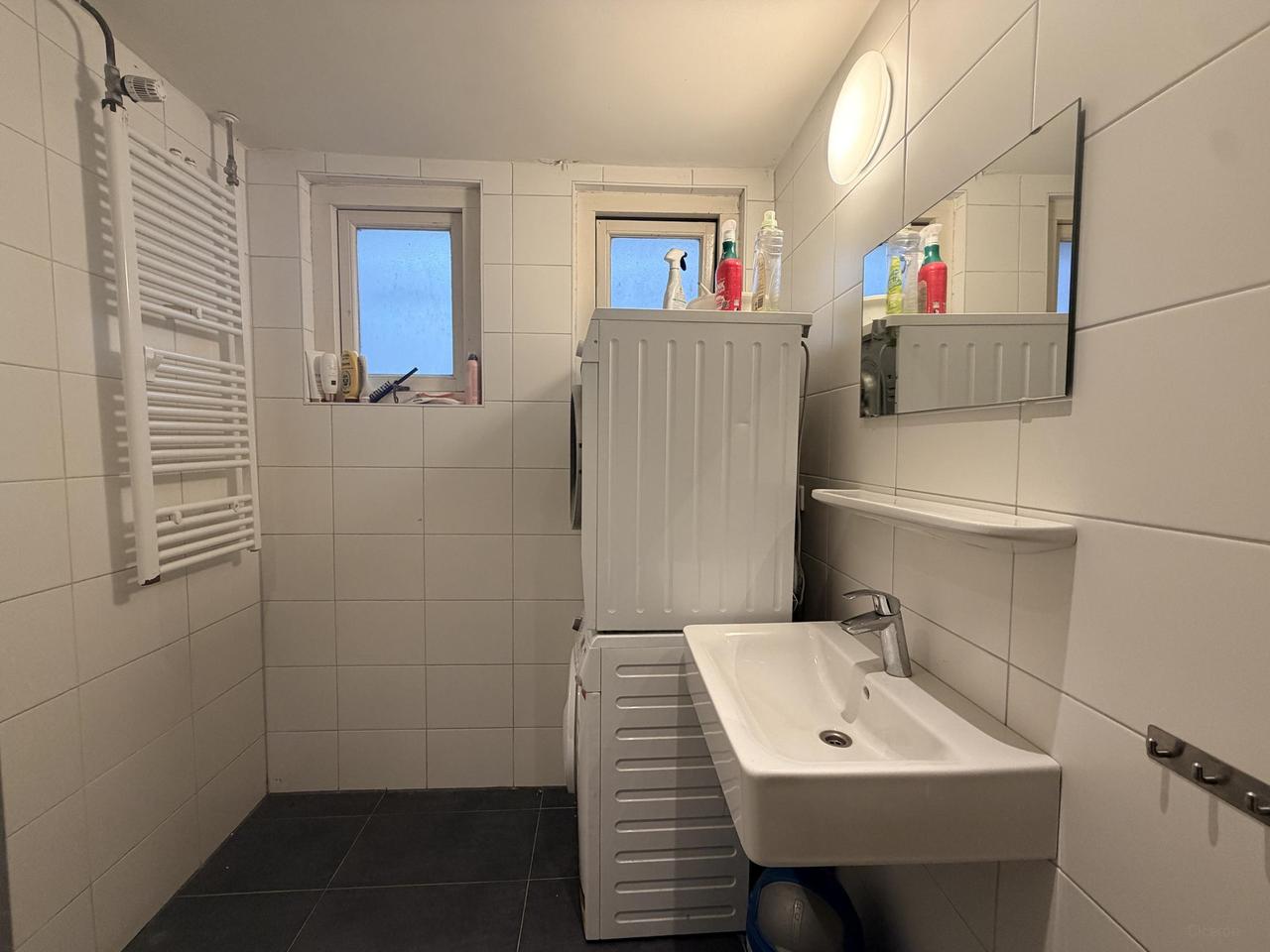 Lichte studio van 22 m² bij Utrecht Centraal - Afbeelding 10