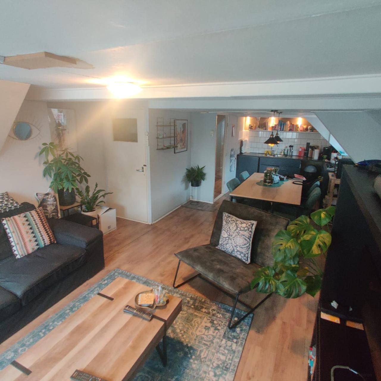Twee slaapkamers in hartje Zwolle - Afbeelding 2