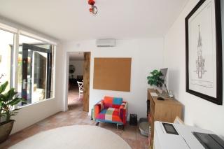Furnished Home with Roof Terrace and Air Conditioning - Image 11