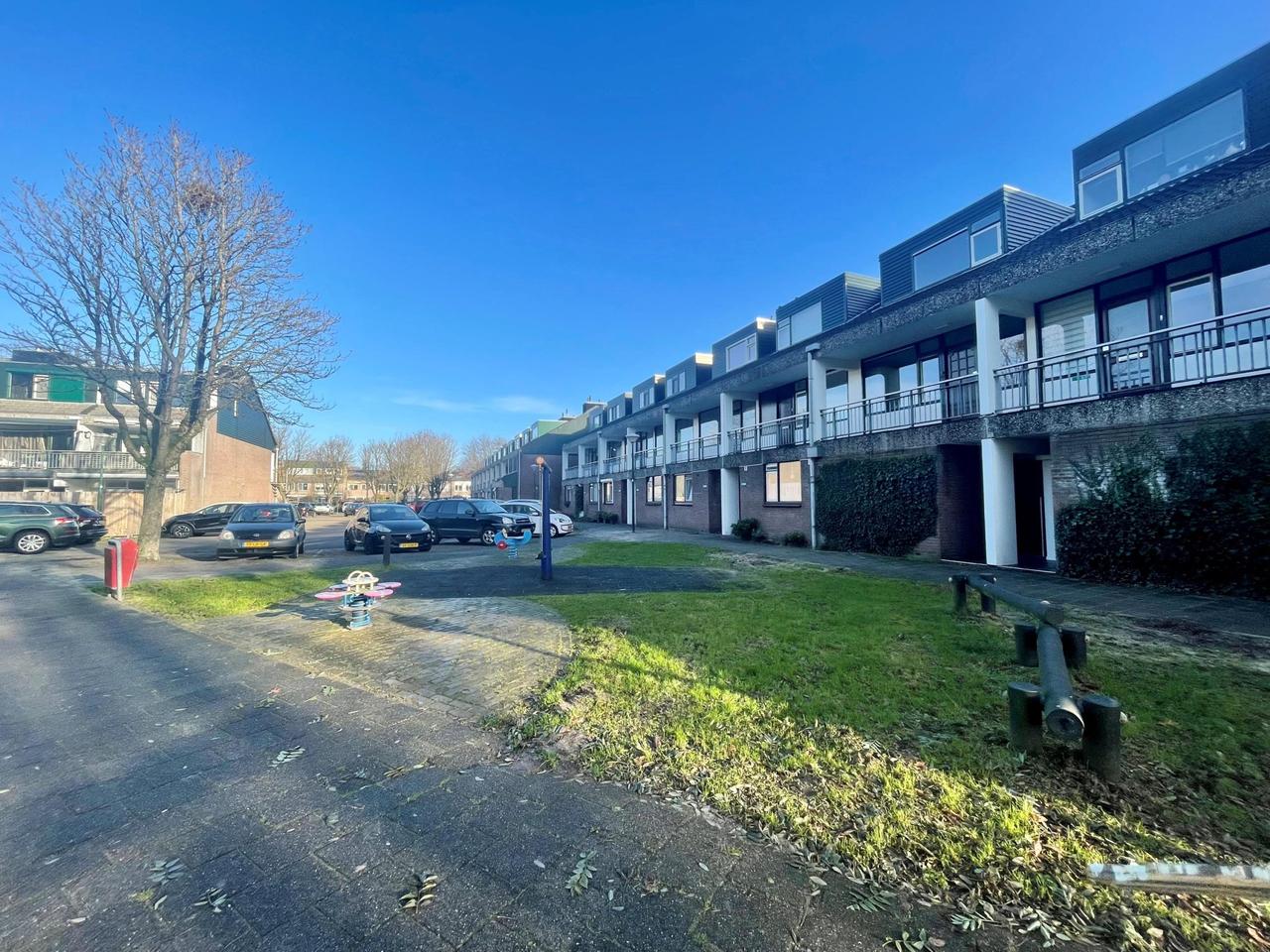 4-kamer maisonnette met zonnig balkon - Afbeelding 2